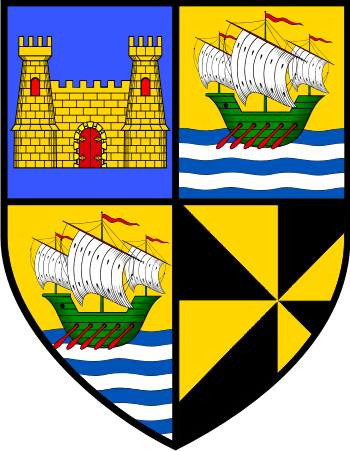 MACINNES family crest MACINNES family crest